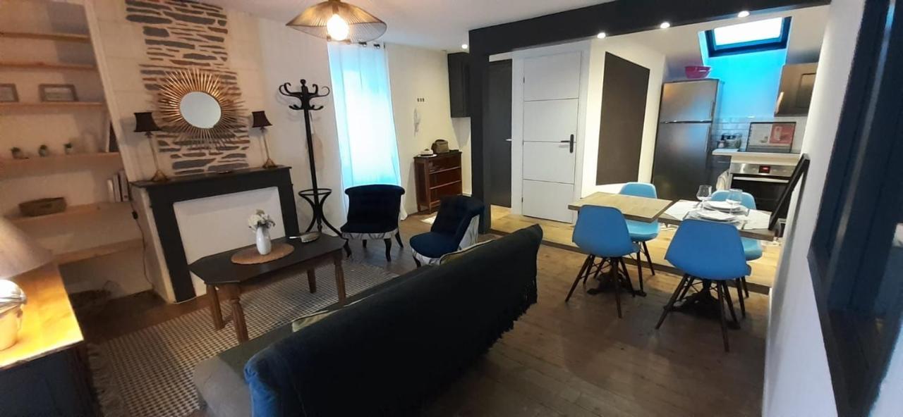 Le Genista Apartment Анже Екстериор снимка