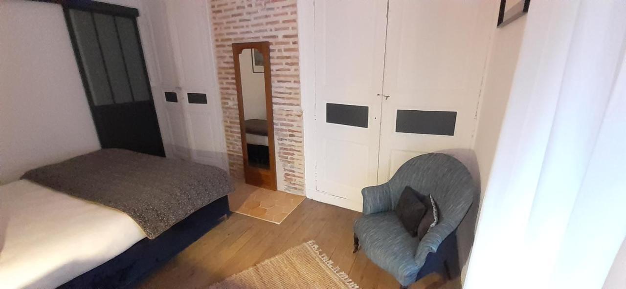 Le Genista Apartment Анже Екстериор снимка
